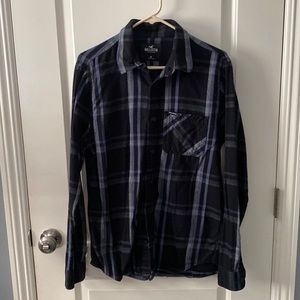 Medium black and blue hollister flannel
